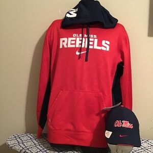 🔥Best offers, Nike’s OLE MISS, , unisex, size medium, NWOT,  see description